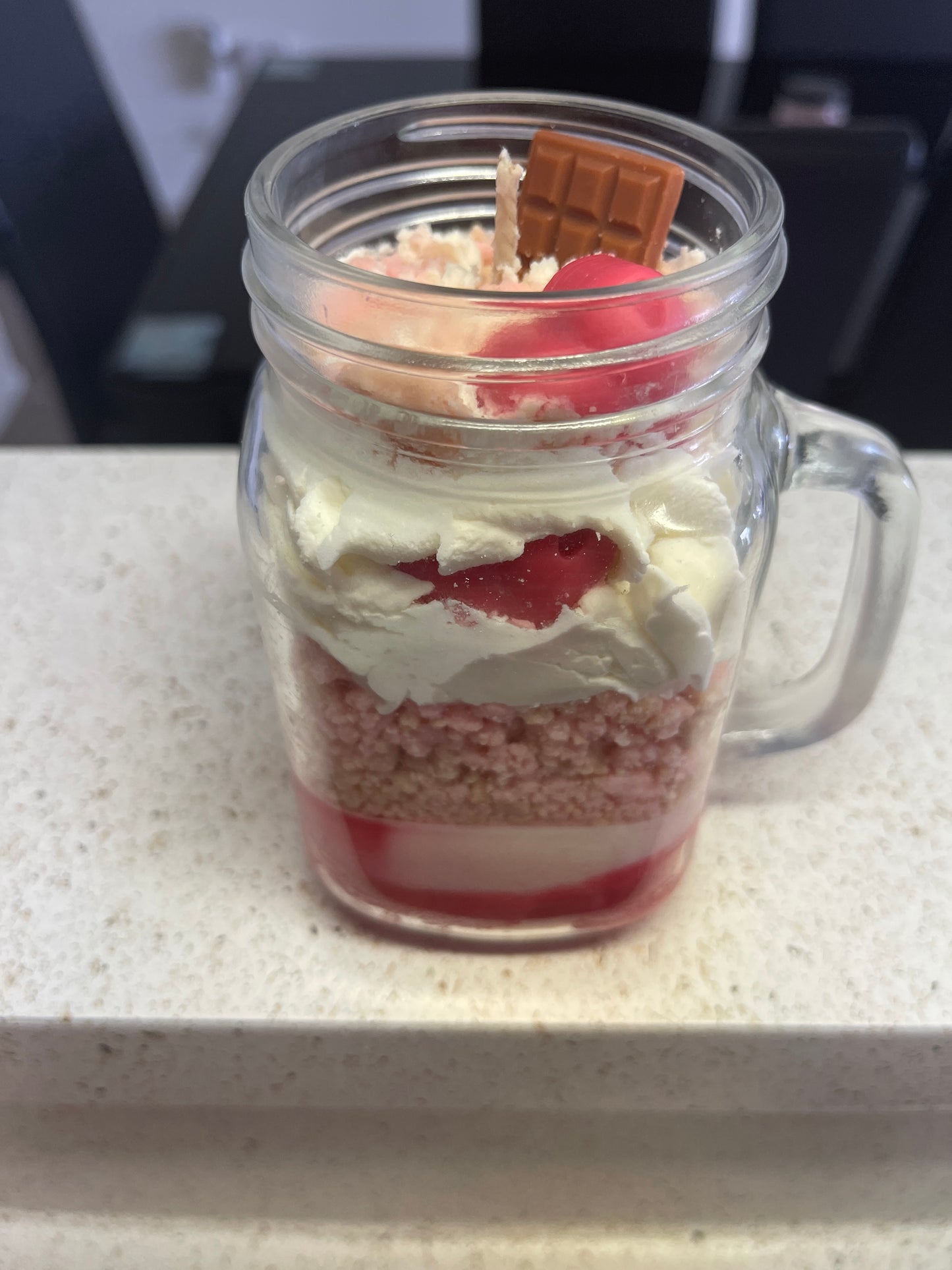 Strawberry Crumble Crunch Candle-16oz